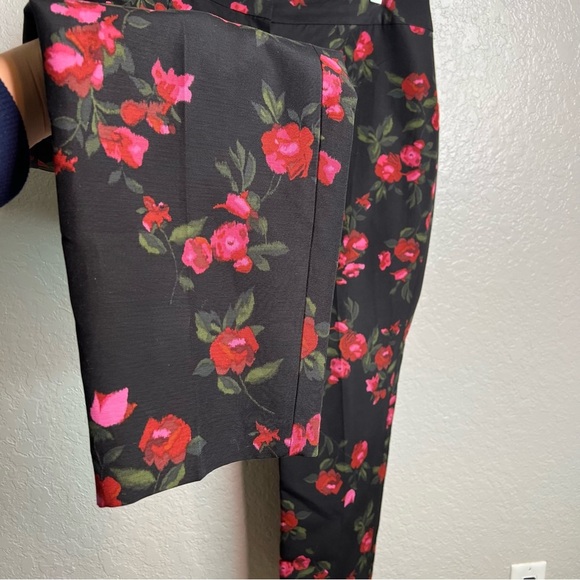 Talbots Rose Floral Heritage Pants - Picture 4 of 5
